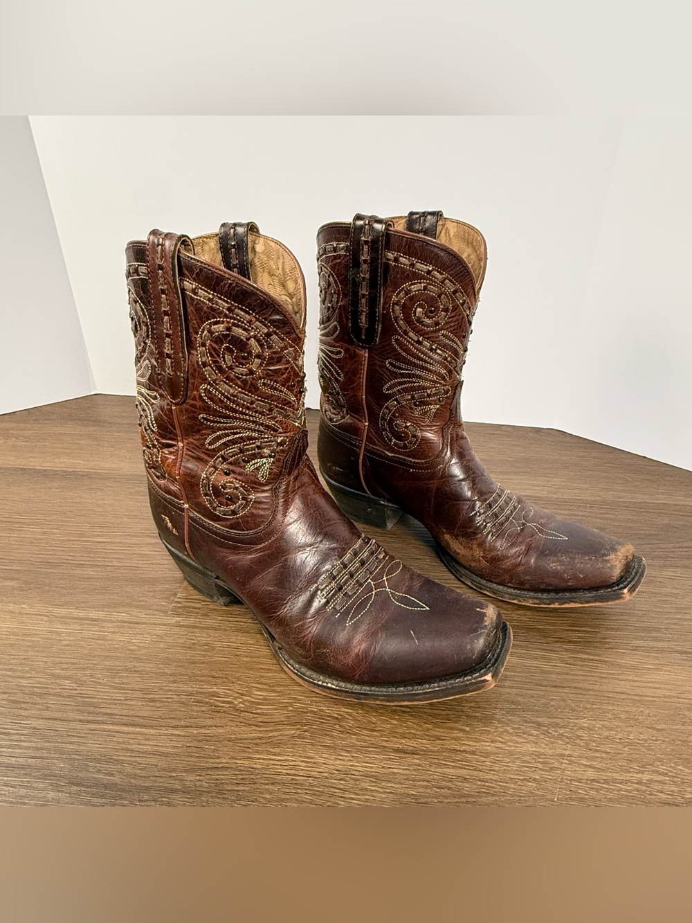 Tony Lama Salando Squaretoe Western Cowboy Boots in Rich Brown